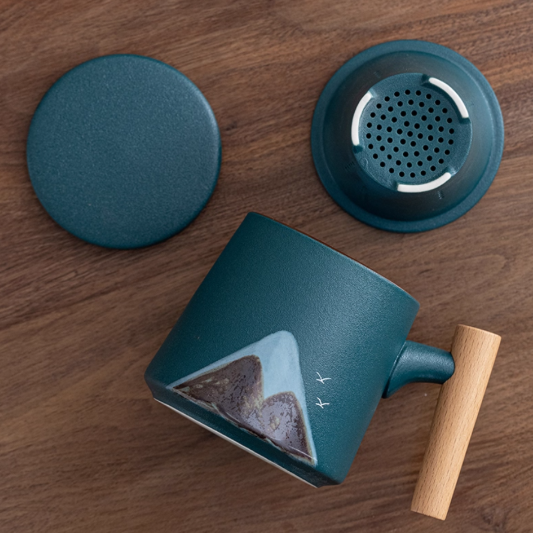 Ceramic Tea Cup with Removable Infuser & Gift Box