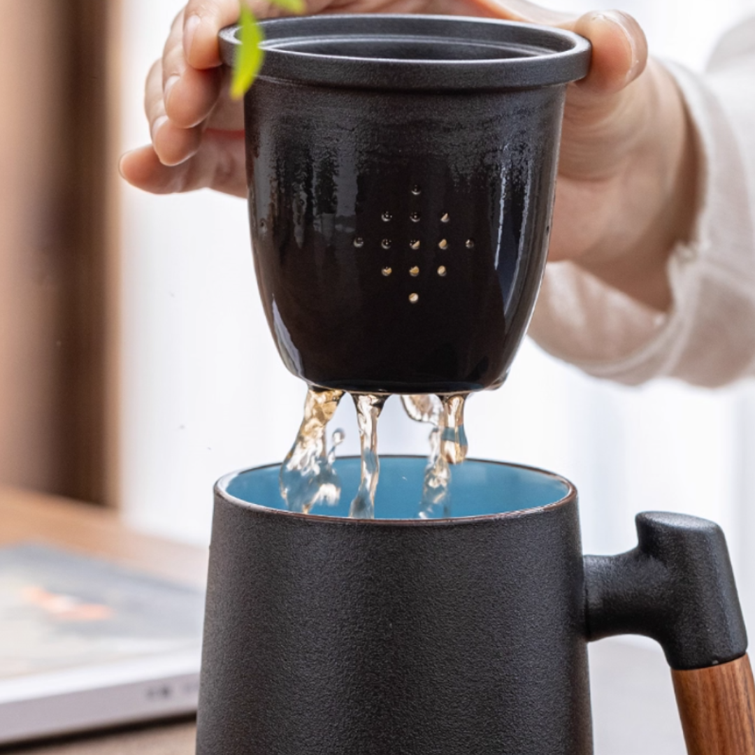Ceramic Tea Cup with Removable Infuser & Gift Box