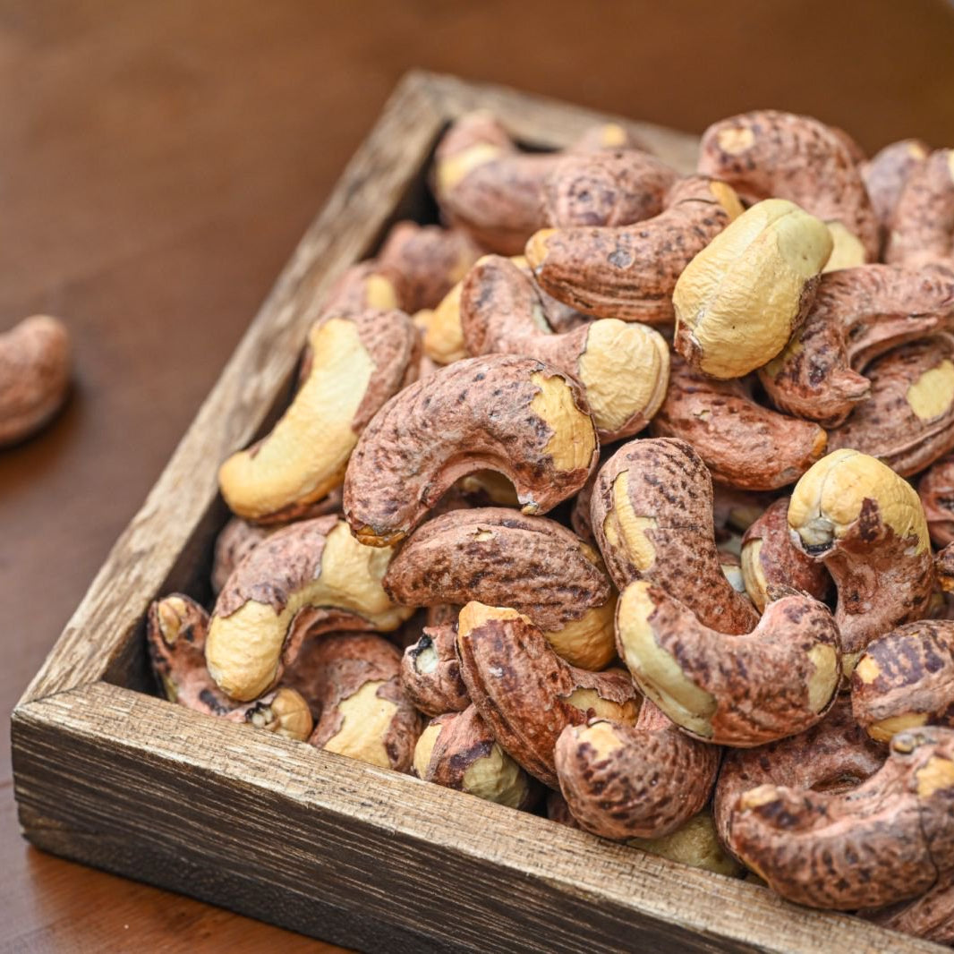Natural, Roasted & Hand-Processed XL Cashew Nuts with Skin 335grams