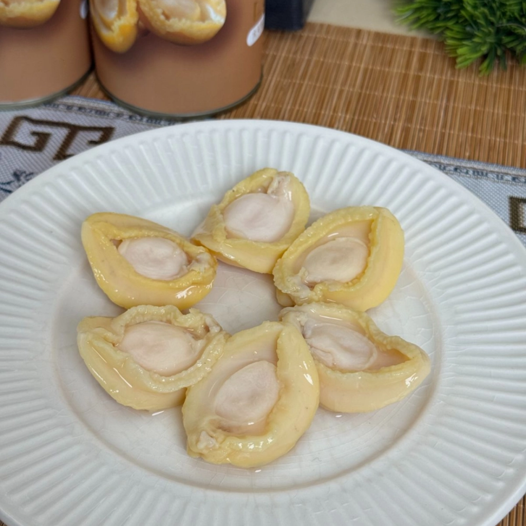 OMG HEALTH 3 Cans YHX Emperor Abalone in Brine (6pcs/Can)