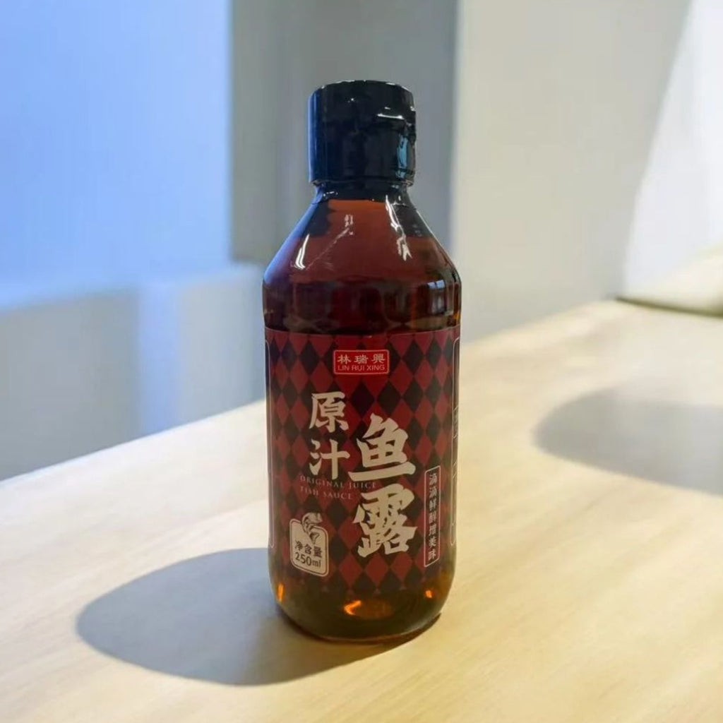 Lin Rui Xing Original Juice Fish Sauce 250ml bottle