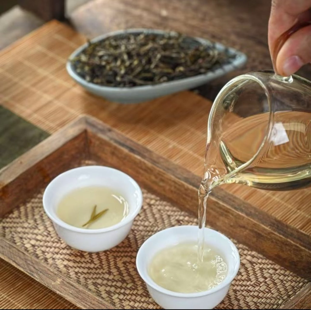 Tea Lover Bundle Set | Premium Green Tea Gift Box with Elegant Ceramic Tea Set